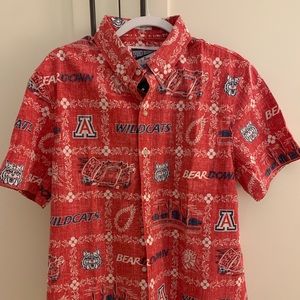 Authentic Reyn Spooner Men’s University of Arizona Shirt 
Never worn, tags on